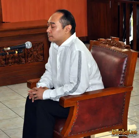 Foto Adjie Notonegoro