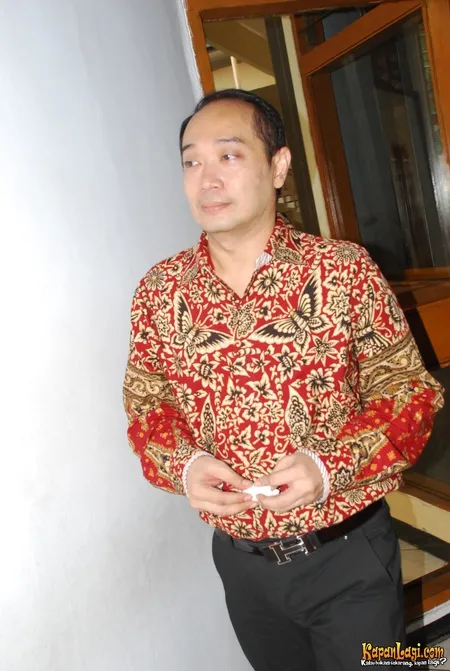 Foto Adjie Notonegoro