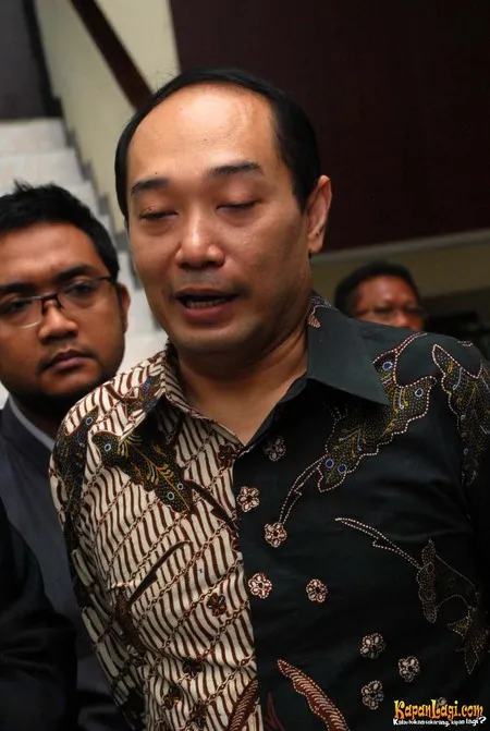 Foto Adjie Notonegoro