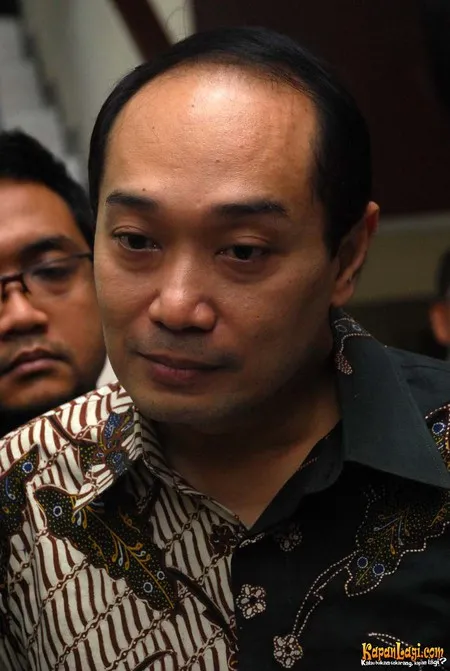 Foto Adjie Notonegoro