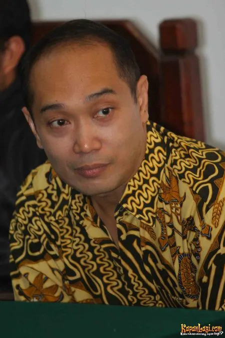 Foto Adjie Notonegoro