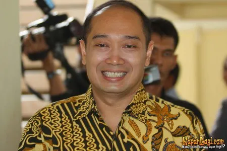 Foto Adjie Notonegoro