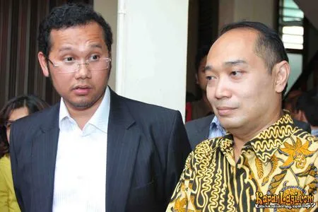 Foto Adjie Notonegoro