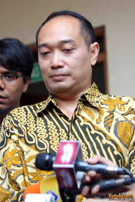 Foto Adjie Notonegoro