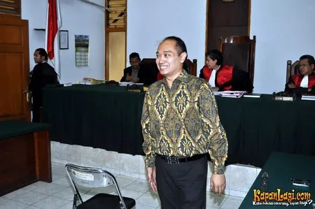 Foto Adjie Notonegoro
