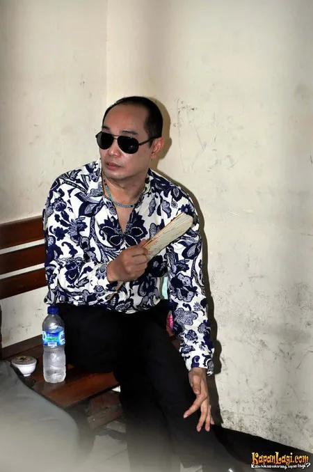 Foto Adjie Notonegoro