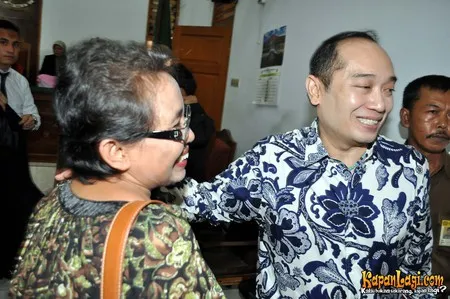 Foto Adjie Notonegoro