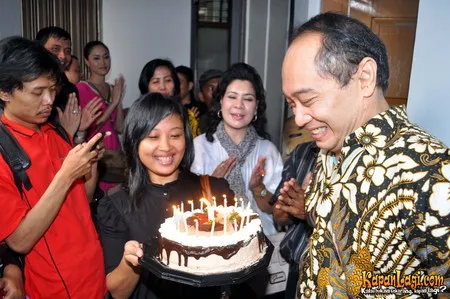 Foto Adjie Notonegoro