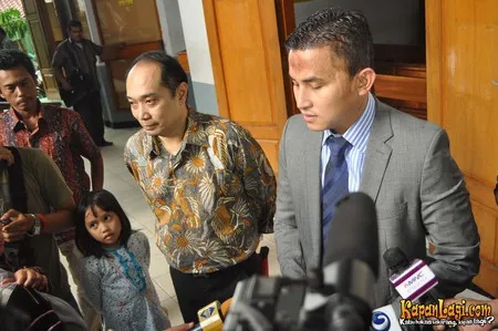 Foto Adjie Notonegoro