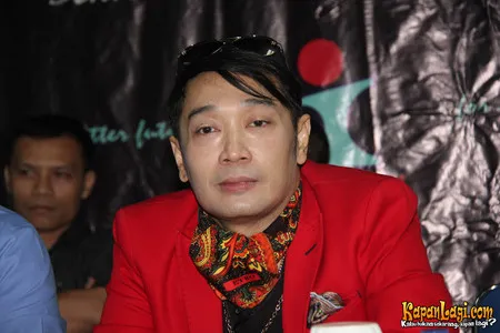 Foto Adjie Notonegoro