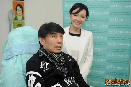 Foto Adjie Notonegoro