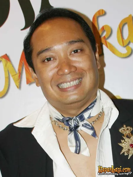 Foto Adjie Notonegoro