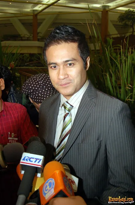 Foto Adjie Pangestu