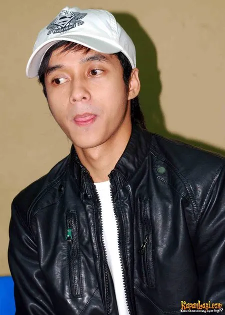Foto Adly Fairuz