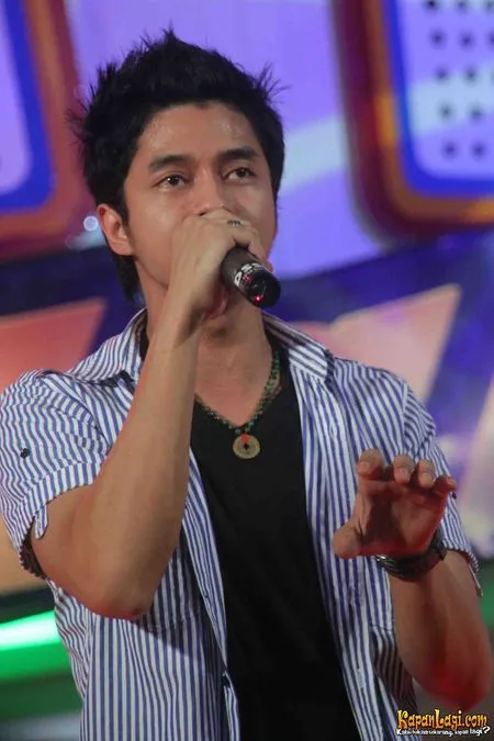 Foto Adly Fairuz