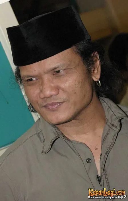 Foto Adrie Subono