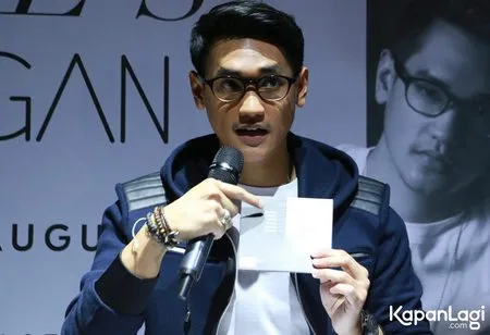 Foto Afgansyah Reza