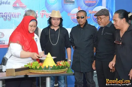 Foto Ageng Kiwi