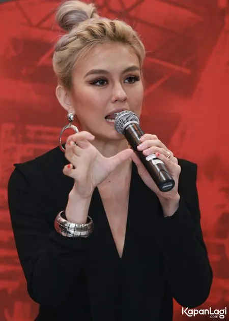 Foto Agnez Mo
