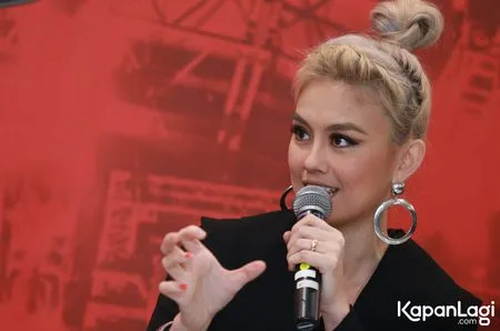 Foto Agnez Mo