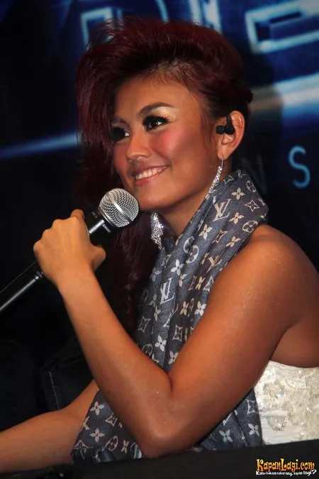 Foto Agnez Mo