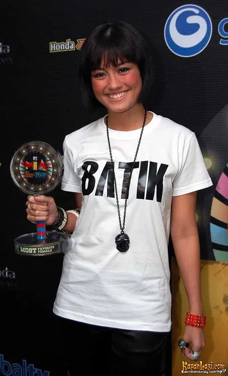 Foto Agnez Mo