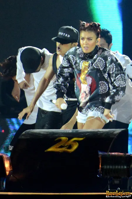 Foto Agnez Mo