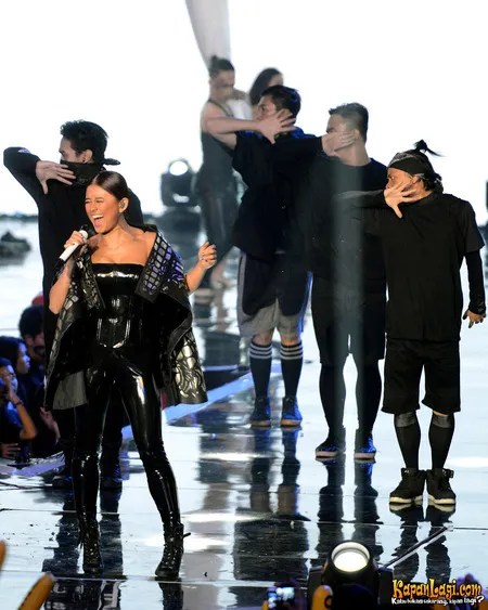 Foto Agnez Mo