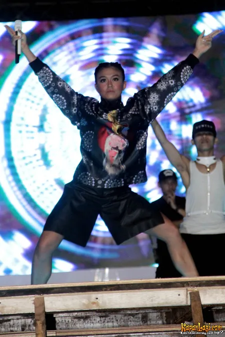 Foto Agnez Mo