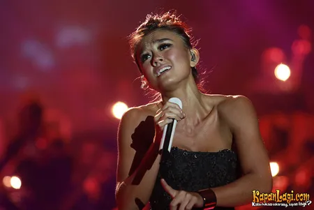 Foto Agnez Mo