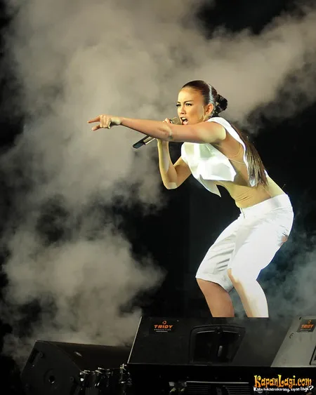 Foto Agnez Mo