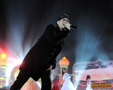Foto Ahmad Dhani