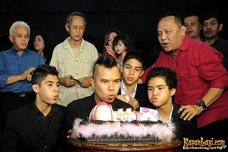Foto Ahmad Dhani