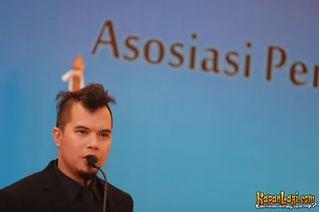 Foto Ahmad Dhani