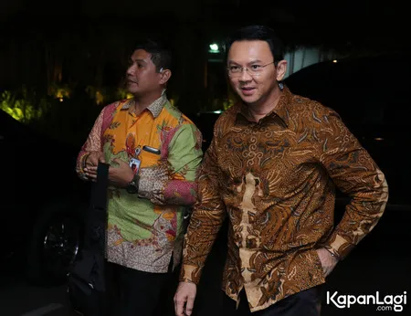 Foto Ahok
