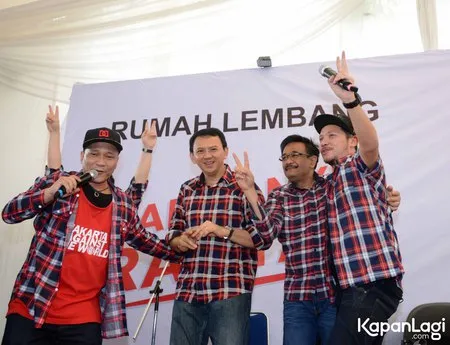 Foto Ahok