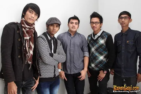 Foto Aira Band