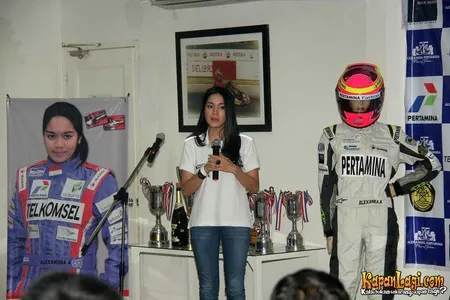 Foto Alex Asmasoebrata