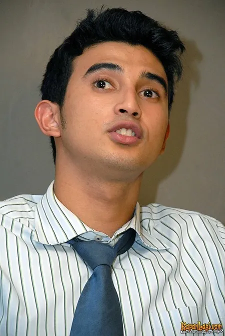 Foto Ali Syakieb