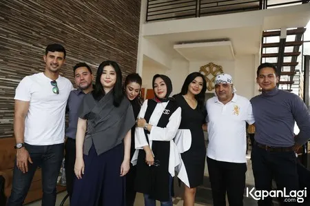 Foto Ali Syakieb