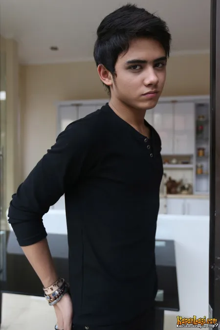 Foto Aliando Syarief