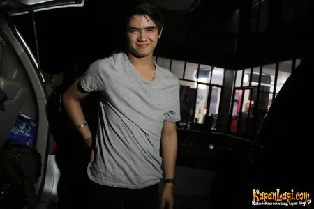 Foto Aliando Syarief