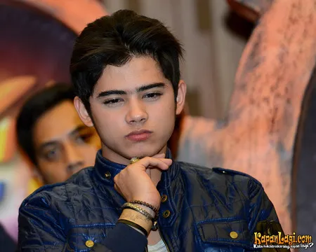 Foto Aliando Syarief