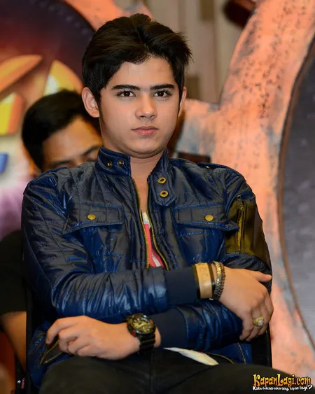 Foto Aliando Syarief