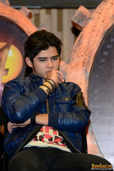 Foto Aliando Syarief