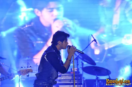 Foto Aliando Syarief