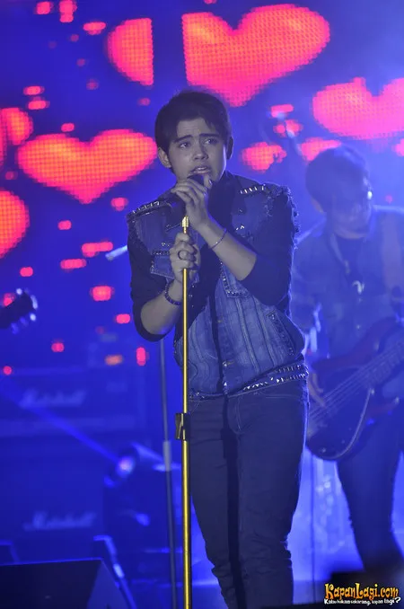 Foto Aliando Syarief