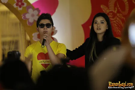 Foto Aliando Syarief