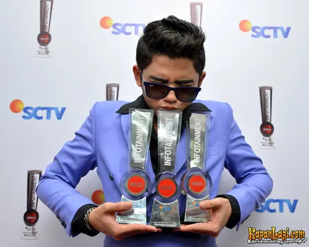 Foto Aliando Syarief