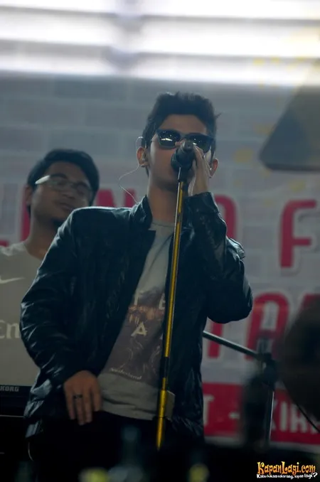 Foto Aliando Syarief